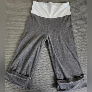 Lululemon Women’s Gray Snap Up Pants